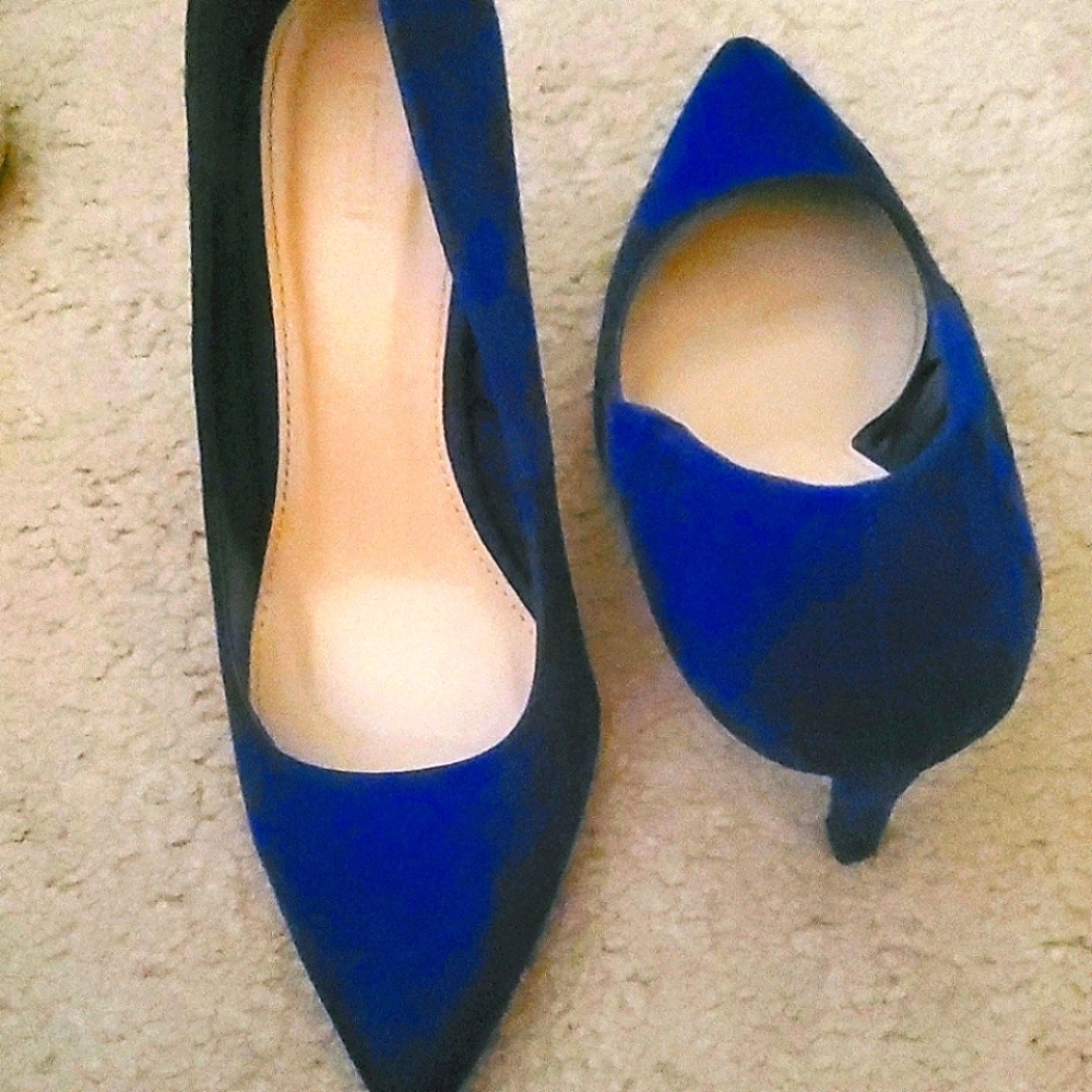 Dress Pumps
